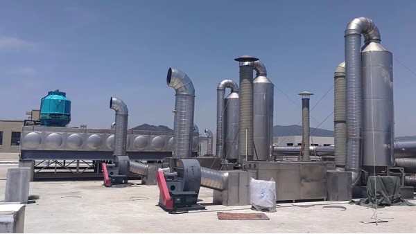 南京不锈钢圆形风管生产，南京矩形风管，白铁皮风管生产