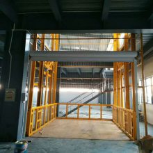 莱芜仓库升降货梯 升高7米液压货梯 力豪导轨式升降货梯